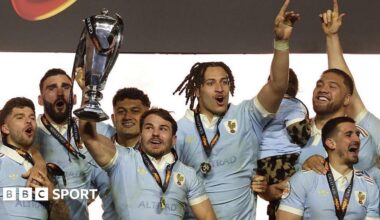 France players lift the Six Nations trophy after the 48-46 win over England