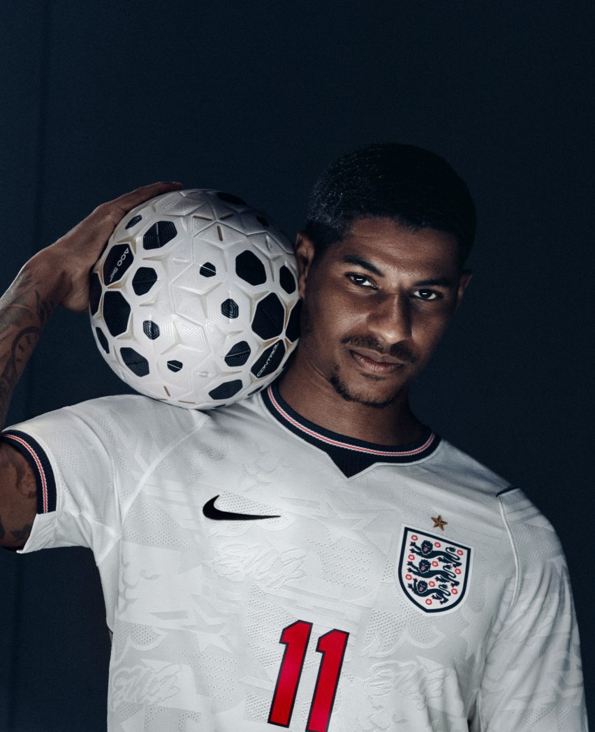 England World Cup football kit