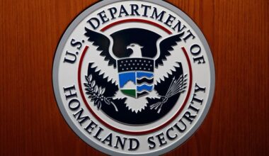 The National Desk dark theme brand icon