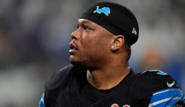 Lions trading RB David Montgomery to Texans in exchange for OL Juice Scruggs, multiple draft picks