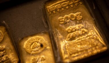 Why aren’t gold prices rising, despite Iran war uncertainty? | Business and Economy News