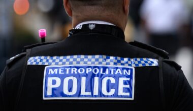 London police officer filmed in crowd intimidating Al Jazeera journalists | Police News