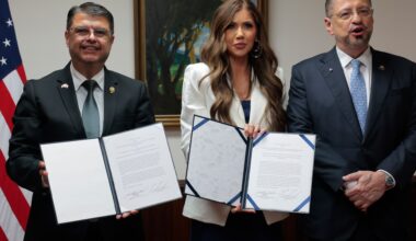 Costa Rica to accept 25 deportees per week under Trump deportation effort | Donald Trump News