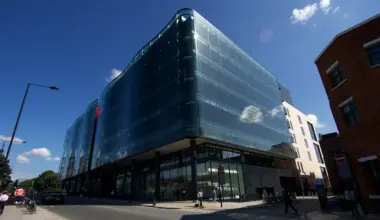 Exclusive: Jewish Guardian staff ‘gaslit’ over ‘progressive antisemitism’ in Gail’s column - The Jewish Chronicle