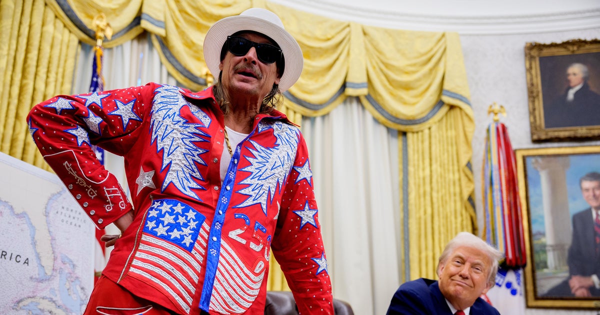 Apparent Apache helicopter flyby at Kid Rock's Tennessee house prompts Army investigation