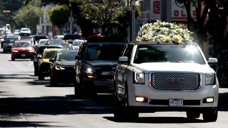 Jalisco cartel leader ‘El Mencho’ buried in a golden casket in a Guadalajara cemetery