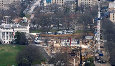 White House proposes new underground visitor screening facility