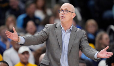 Dan Hurley Loses His Mind, Gets Ejected With One Second Left Against Marquette