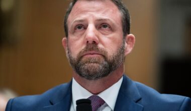 Senate advances Markwayne Mullin's nomination for DHS Secretary in procedural vote