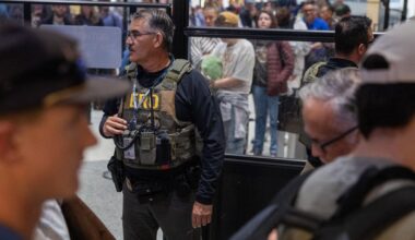 TSA lines at Houston airport turn into a 3-floor nightmare amid staffing shortage