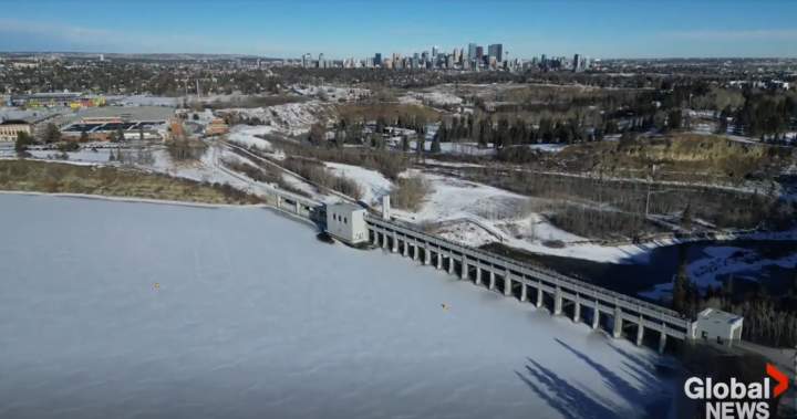 Calgary warns residents of consequences if water use enters ‘risky red zone’