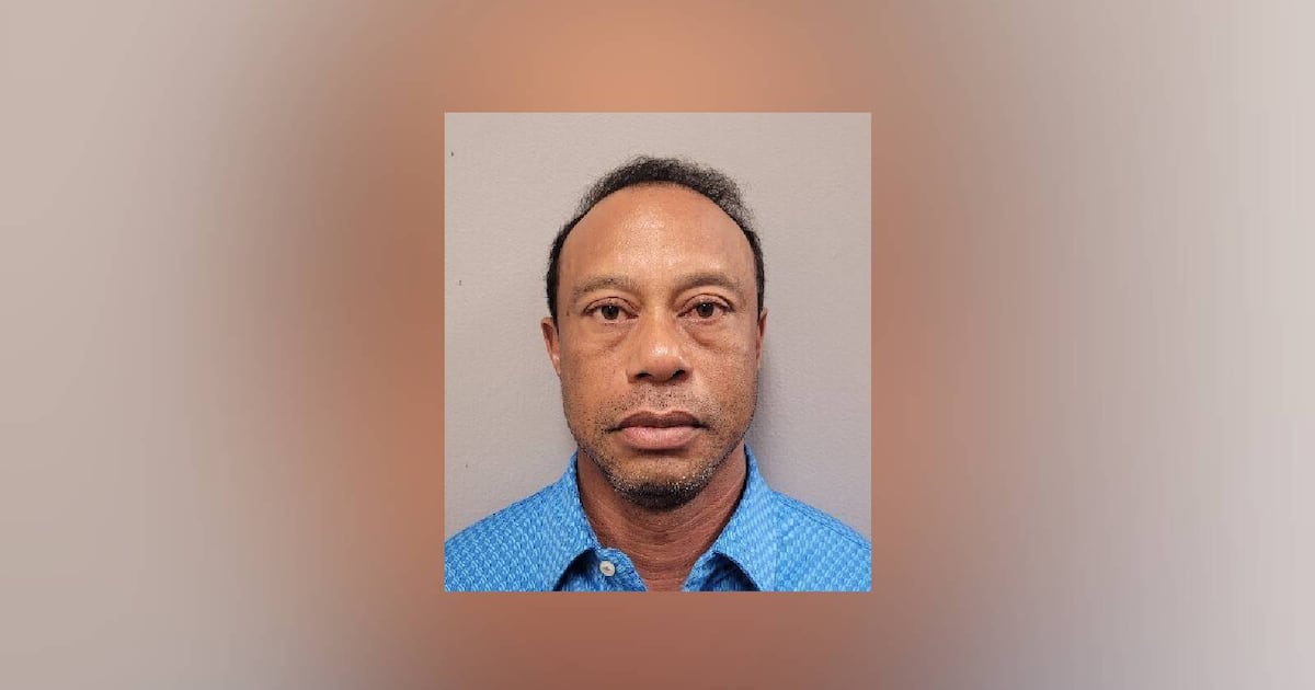 Tiger Woods charged with DUI after rollover crash in Florida - WSB-TV Channel 2