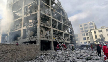 There is no easy exit to Trump’s war