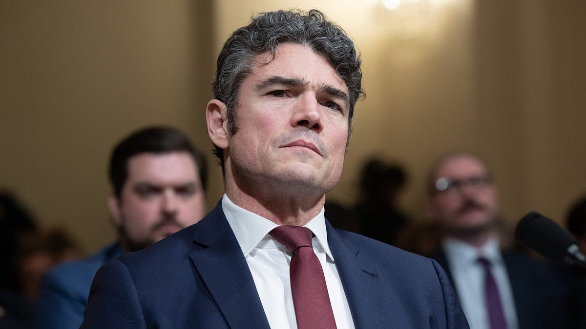 Why Joe Kent’s Resignation Will Inflame the MAGA Civil War