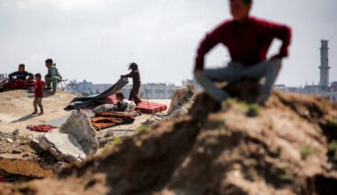 Democrats caving on Iran war powers; Israel expands Lebanon ground invasion; Hamas denounces Board of Peace plan conditioning reconstruction on disarmament