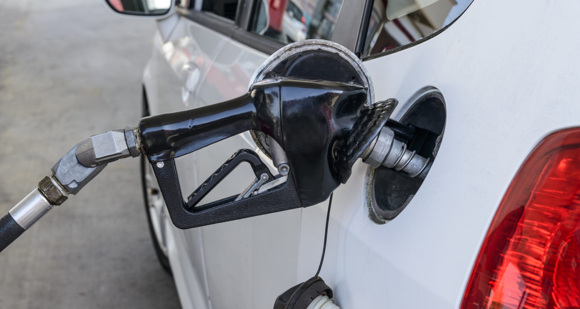 Toronto, GTA gas prices to fall 6 cents overnight