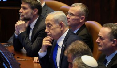 What dangers does the Iran war pose for Israel? | Conflict News