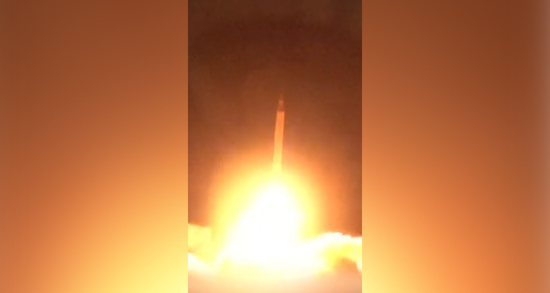 Iran launches wave of heavy, multi-warhead missiles | US-Israel war on Iran