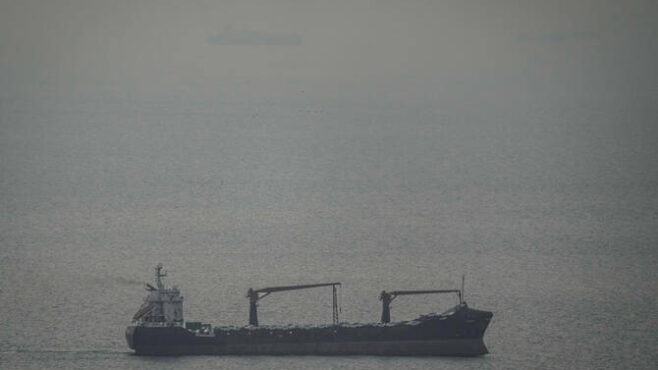 Iran threatens to deploy ‘naval mines’ in Gulf if US, Israel attack its coasts, islands｜Arab News Japan