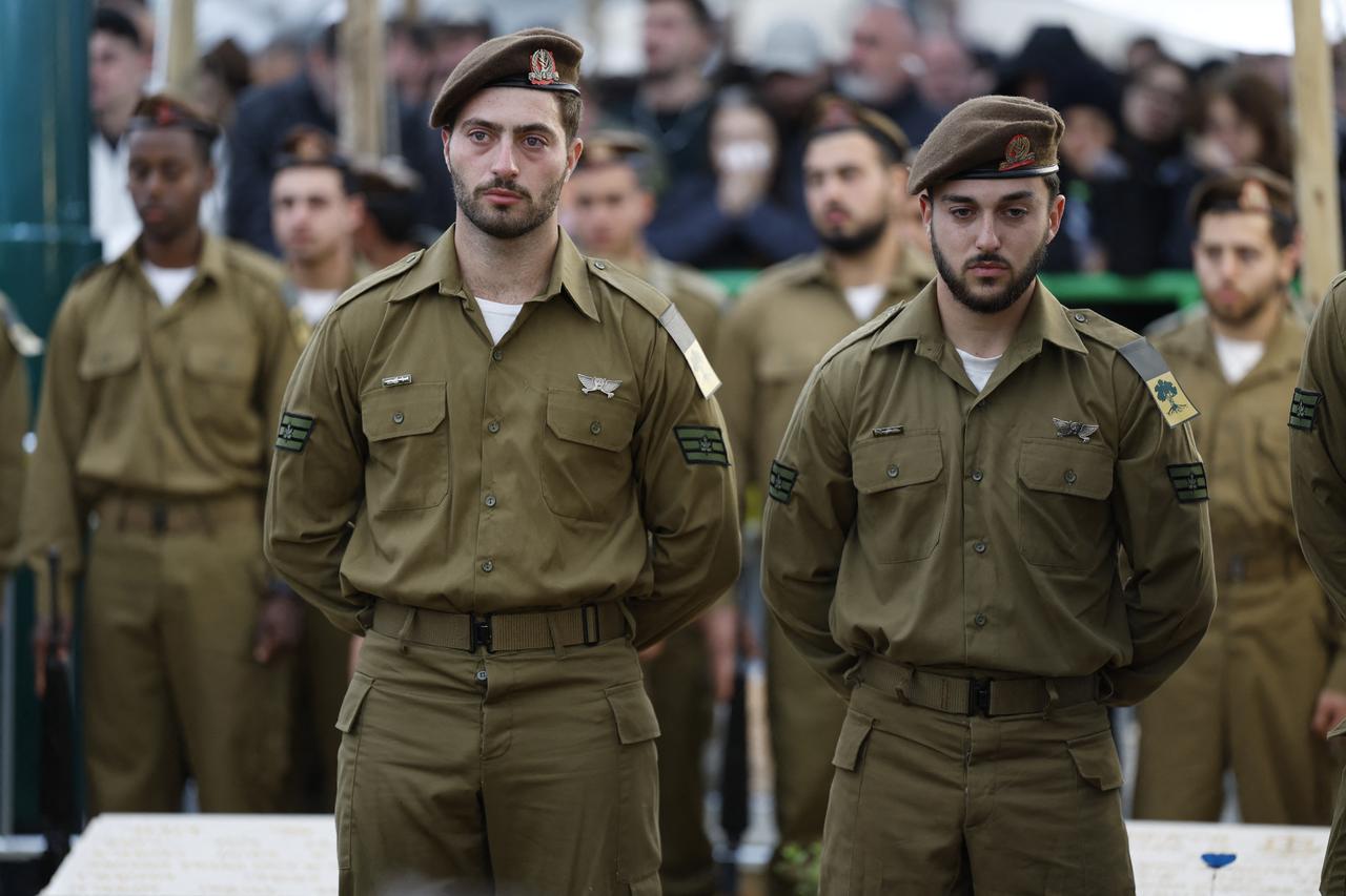 Israel scrambles to fill 15,000-soldier gap as frontlines multiply