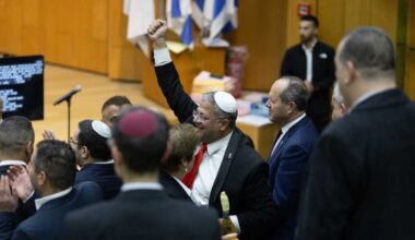 Israel's parliament approves the death penalty for Palestinians