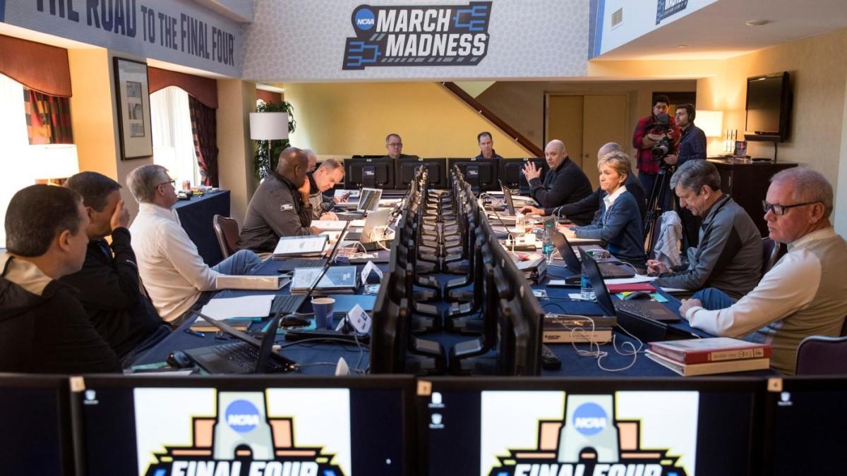 March Madness 2026 live updates: Bracket revealed, reactions and analysis from Selection Sunday
