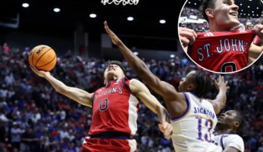 St. John's beats Kansas at buzzer to reach first Sweet 16 since 1999