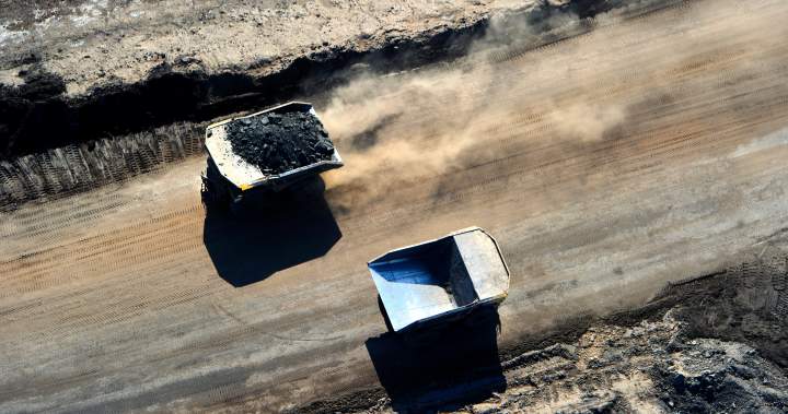 CNRL defers oilsands mine expansion, citing regulatory uncertainty