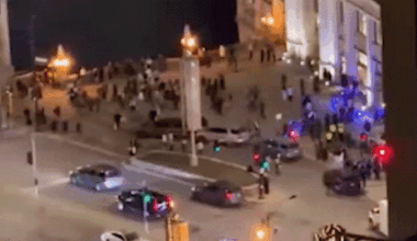 Chicago Loop teen takeover leads to juvenile arrests and curfew order