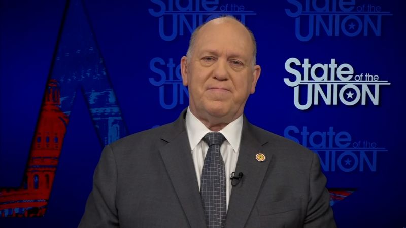 Immigration agents deploying to airports under border czar as TSA staffing falls short