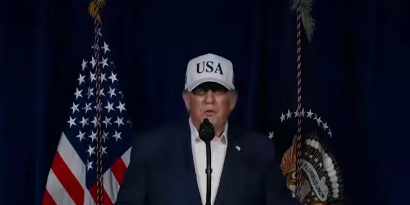 Trump: 'Iran Will Be Hit Very Hard Today' as Gulf War Enters New Phase