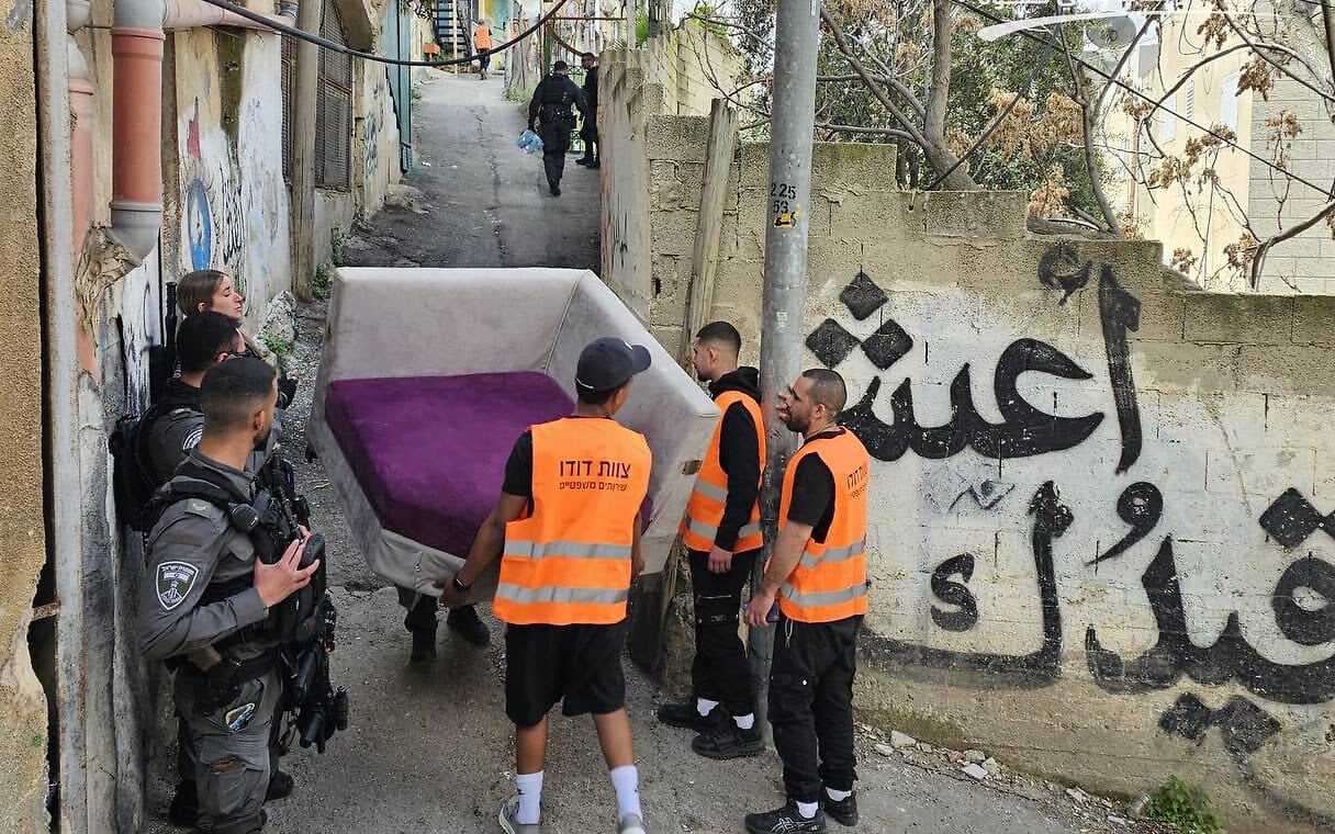 11 Palestinian families evicted after court found Jews owned their East Jerusalem homes before 1948