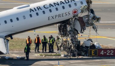 Air traffic controller was juggling extra roles during LaGuardia crash : NPR