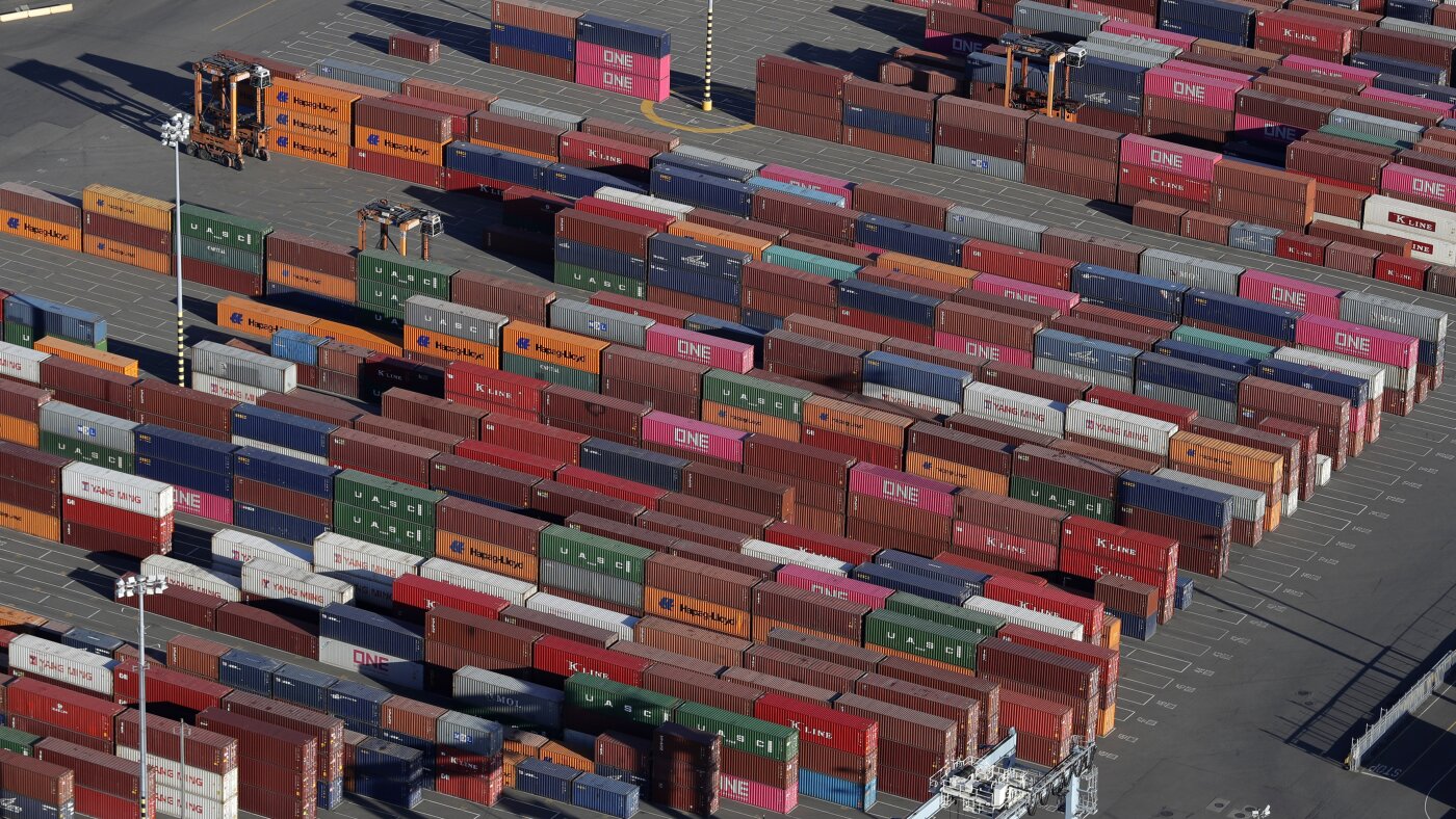 U.S. Customs is working on a system to refund tariffs : NPR