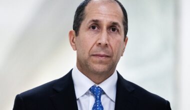 Epstein’s longtime accountant testifies he was ‘not aware’ of sex offender’s crimes : NPR