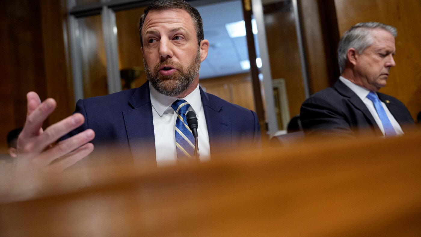 Sen. Markwayne Mullin has confirmation hearing to run DHS : NPR