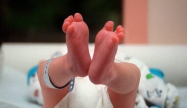 COVID vaccines during pregnancy protect newborns for 5 months, study finds : NPR