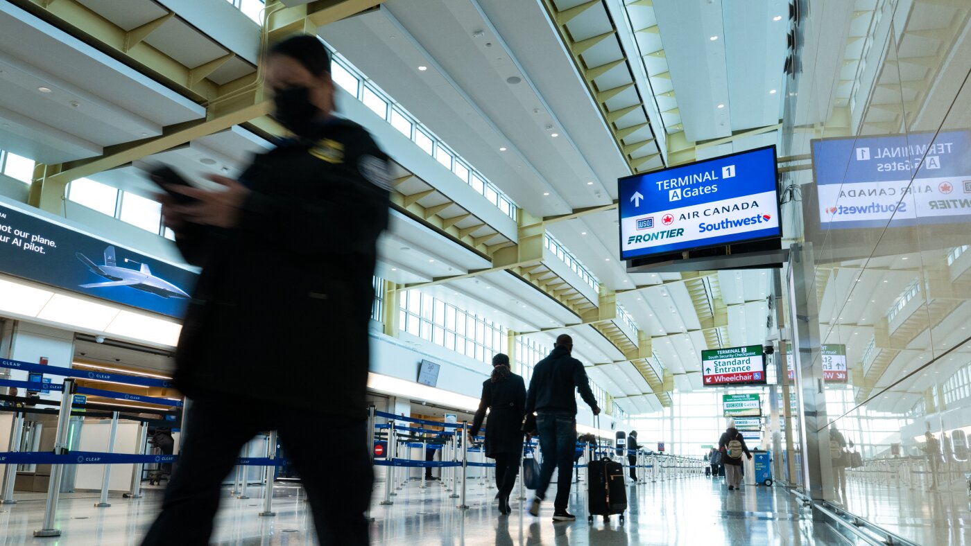 Travelers pay airport security fees, while TSA is not paid : NPR