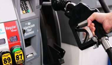 Gasoline prices rise as the Iran war stretches into its third week : NPR