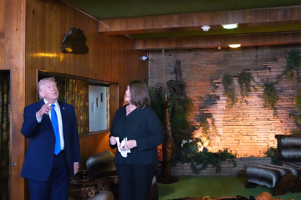Trump makes a detour to Graceland while in Memphis