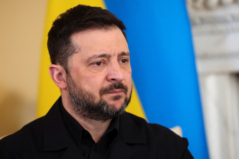 Zelenskyy visits the UAE and Qatar as Russia launches new attacks on Ukraine