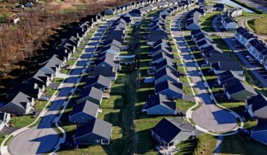 Trump signs executive orders aimed at home affordability