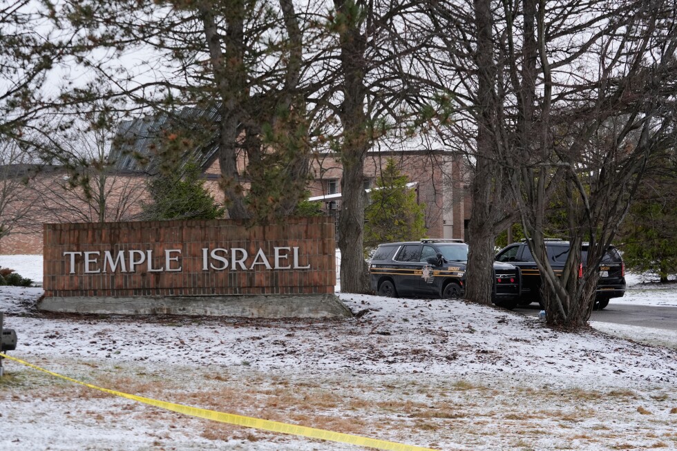 Violent attacks at a university and a synagogue unfold less than 2 hours apart