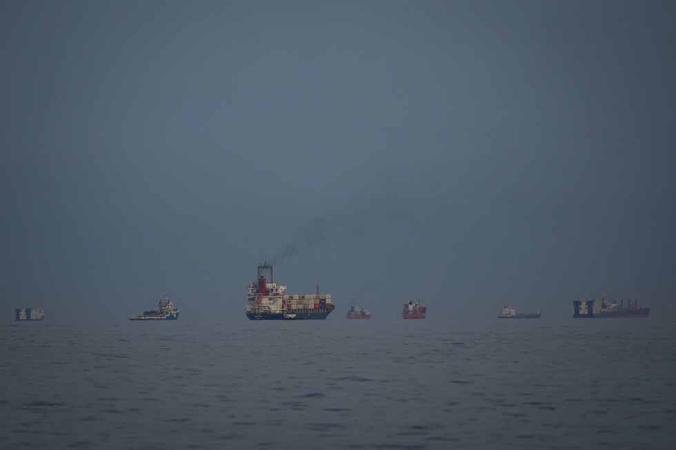Dozens of ships slip through the Strait of Hormuz as Iran's oil exports get through