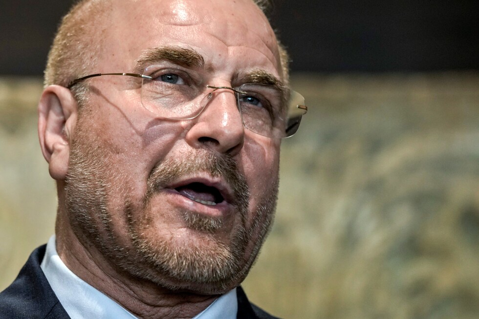 Iran's parliament speaker Qalibaf floated as US contact