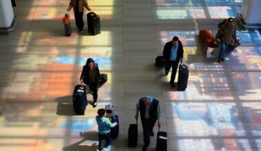 Airport waits easing as TSA says its officers got paid