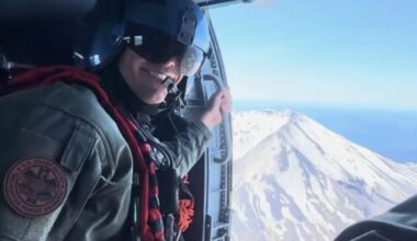 US Coast Guard rescue swimmer dies after being injured during medical response off Washington coast