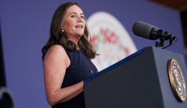 Dorothy McAuliffe launches congressional campaign in Virginia