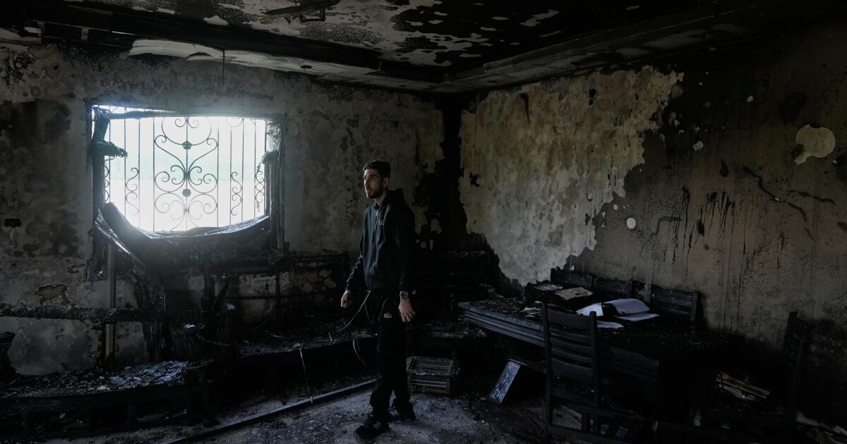 Israel punishes a military unit that assaulted a CNN crew in the West Bank