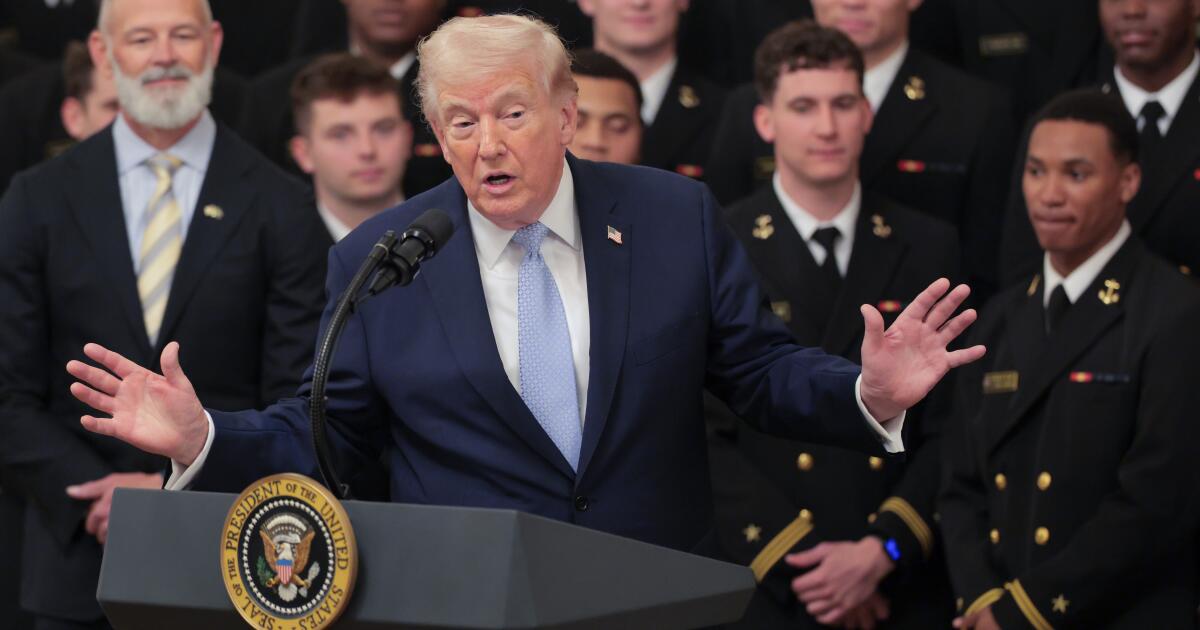 Trump weighs 'winding down' war as Pentagon sends 2,500 California Marines to Mideast